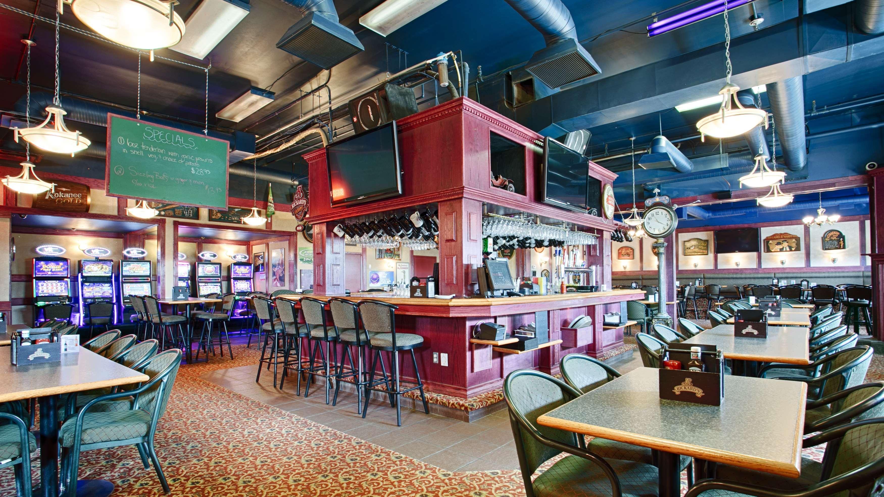 אדסון Best Western High Road Inn מראה חיצוני תמונה