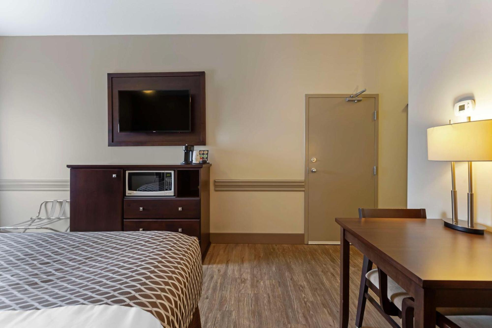 אדסון Best Western High Road Inn מראה חיצוני תמונה