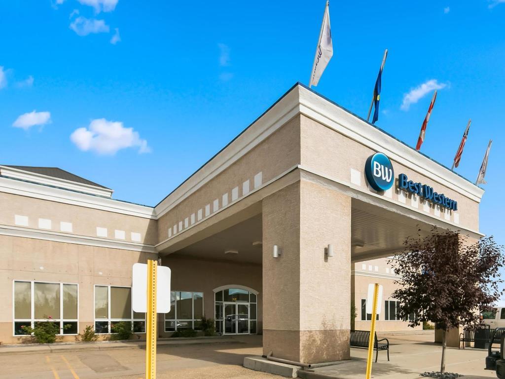 אדסון Best Western High Road Inn מראה חיצוני תמונה